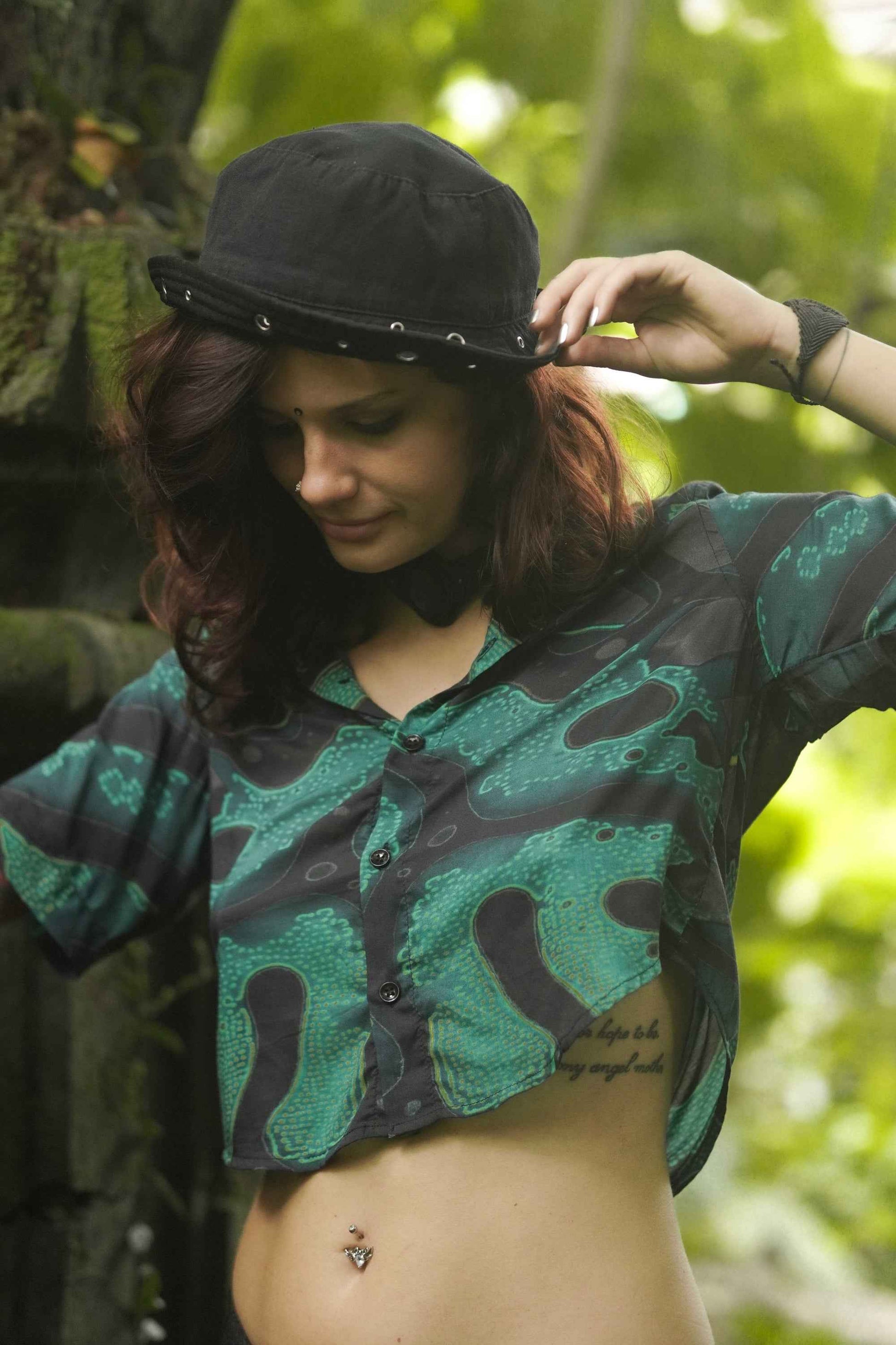 Green Wizard bamboo cropped shirt for women with psychedelic green print
