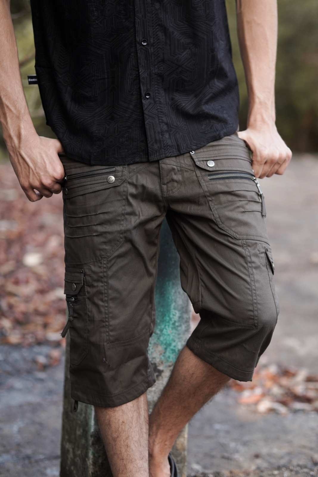 mens 3 4 length cargo shorts khaki front view