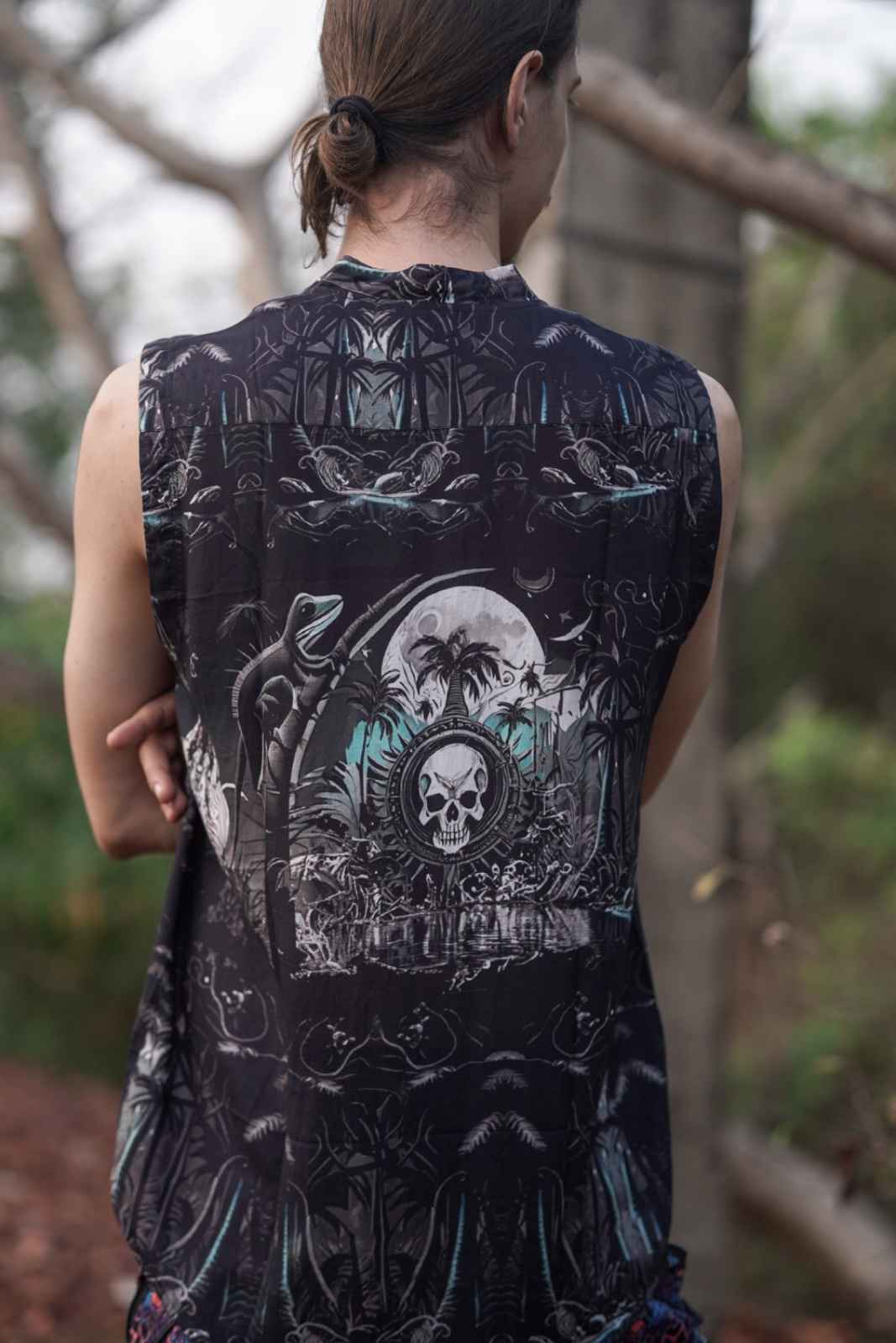 METACORE Gothic Sleeveless Art Wear Bamboo Shirt Button-Down