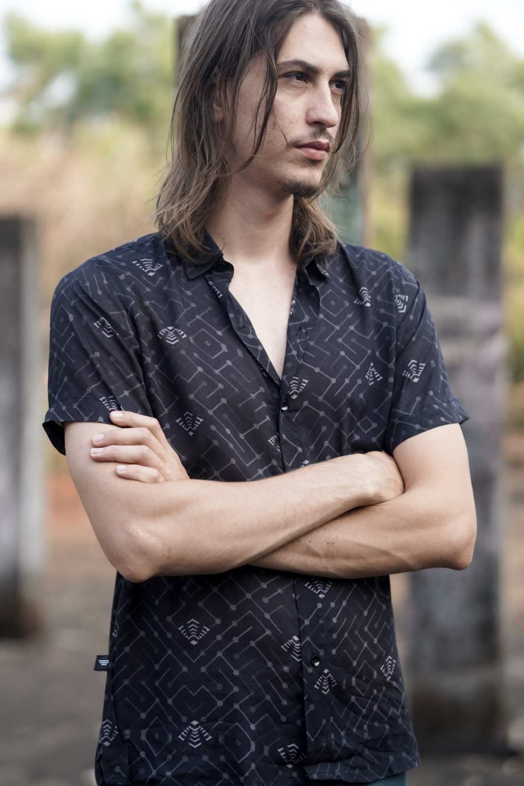 Men's bamboo festival shirt with geometric print