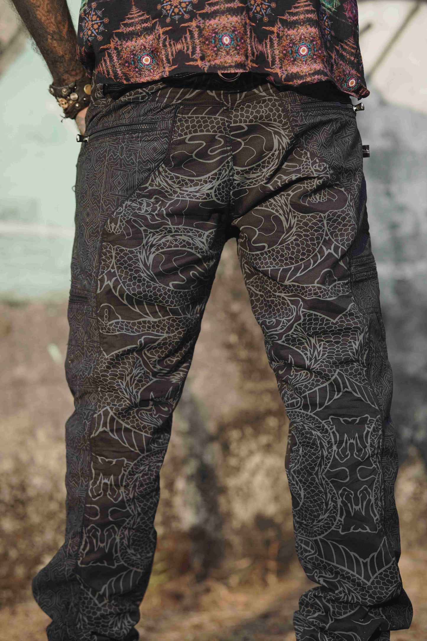 Black Streetwear Cargo Pants for Men – Dragon Codex Print